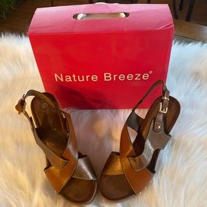 Never Worn- Nature Breeze- Sling 01 Brown and Gold Block Heels, size 8 1/2